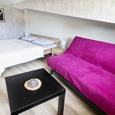 Apartman Theo Veľký Slavkov Εξωτερικό φωτογραφία