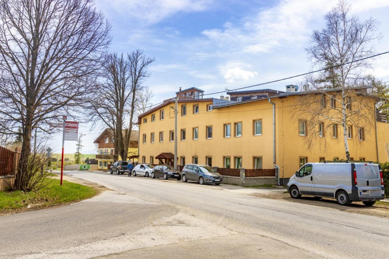Apartman Theo Veľký Slavkov Εξωτερικό φωτογραφία